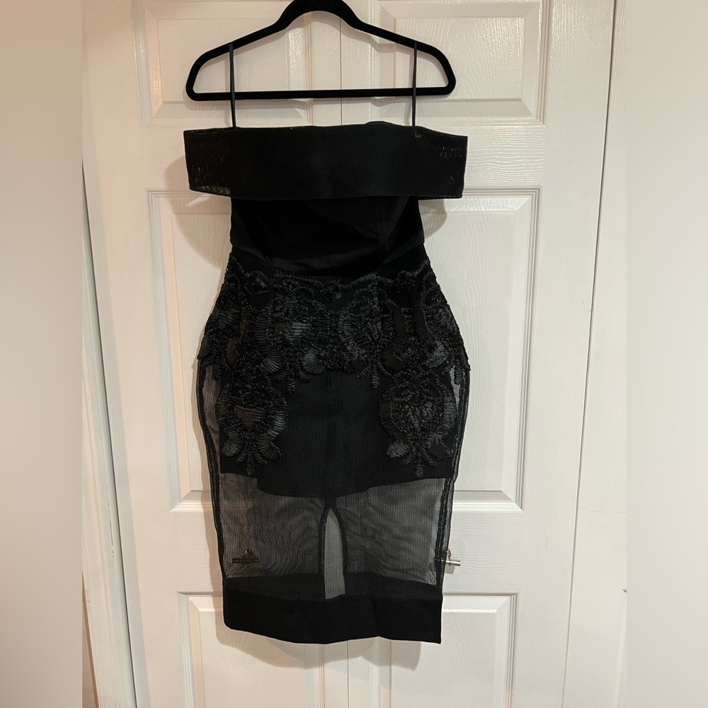 Gracia Black Off-Shoulder Lace & Mesh Bodycon Dress